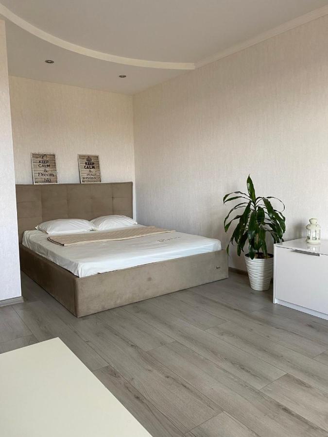 5 Minutes To The City Center Mykolaiv Exterior photo